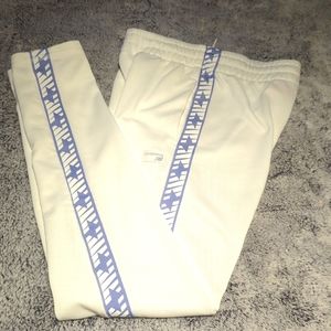 New Balance NB Classic Track Pants Retro white Extra Small XS